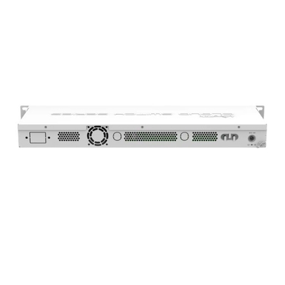 Twee SFP+-Schakelaars SwOS van Havendatacom dreven de Schakelaar van 24 Havengigabit ethernet aan